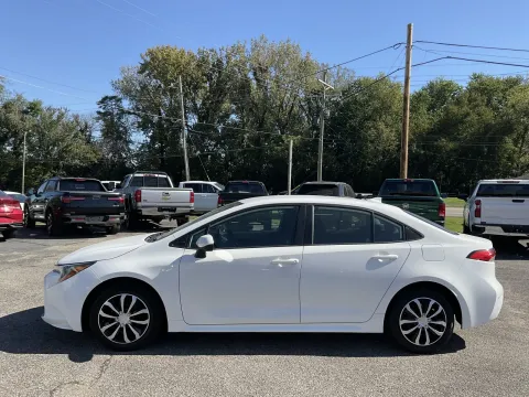 Another view of 2022 Toyota Corolla LE for sale in Columbus, IN at Green Light Auto - Jonesville Road