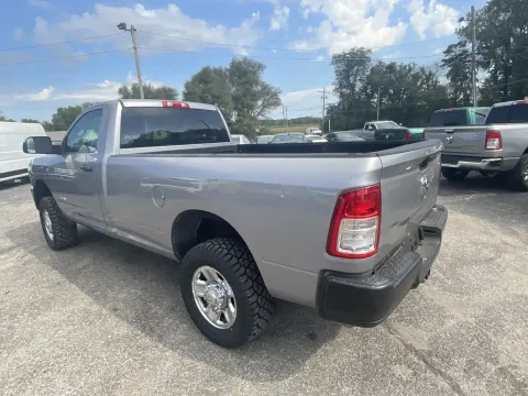 More photos of 2019 RAM 3500 Tradesman at Green Light Auto - Jonesville Road, IN