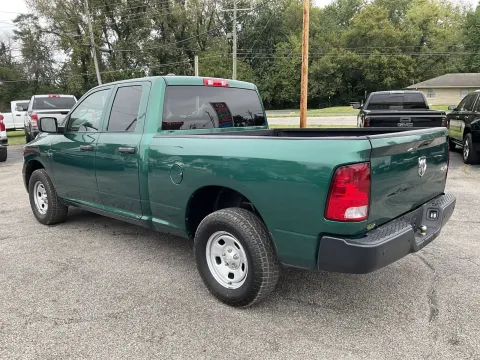 More photos of 2022 RAM 1500 Classic Tradesman at Green Light Auto - Jonesville Road, IN