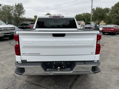 More photos of 2023 Chevrolet Silverado 1500 LT at Green Light Auto - Jonesville Road, IN