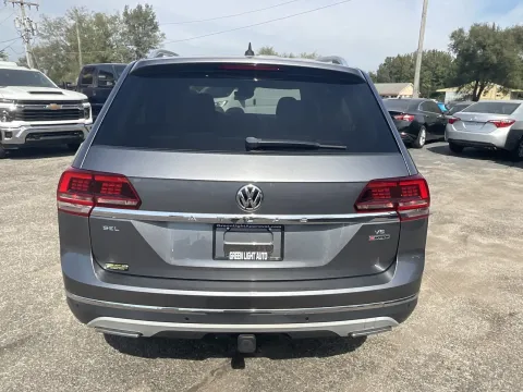 More photos of 2018 Volkswagen Atlas SEL Premium at Green Light Auto - Jonesville Road, IN