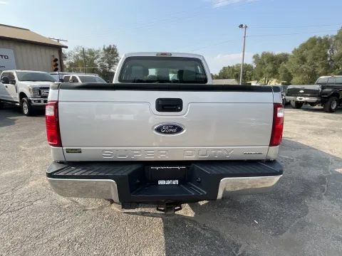 More photos of 2016 Ford F-250 Super Duty XL at Green Light Auto - Jonesville Road, IN