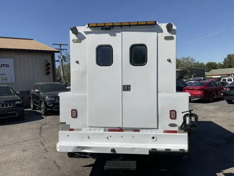 More photos of 2018 Ford F-350 Super Duty N/A at Green Light Auto - Jonesville Road, IN