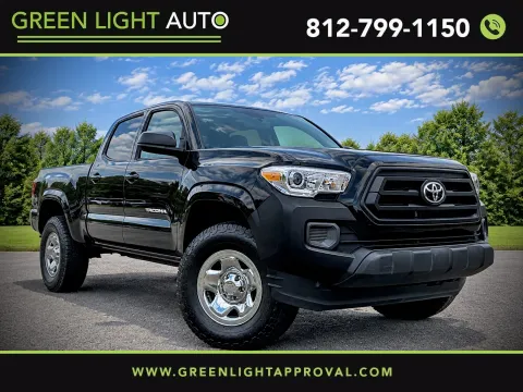 Black 2021 Toyota Tacoma SR5 for sale in Columbus, IN