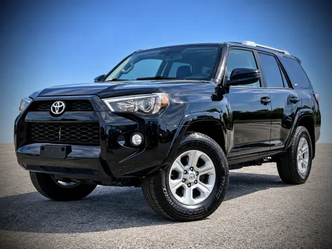 Photos of 2016 Toyota 4Runner SR5 for sale in Columbus, IN at Green Light Auto - Jonesville Road
