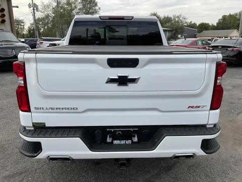 More photos of 2021 Chevrolet Silverado 1500 RST at Green Light Auto - Jonesville Road, IN