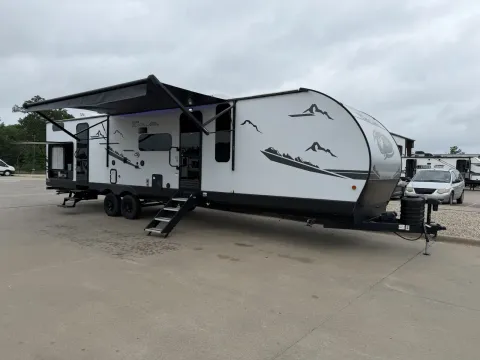 More photos of 2023 Forest River Cherokee 324TSBL at Liberty Trail RV - Sulphur Springs, TX