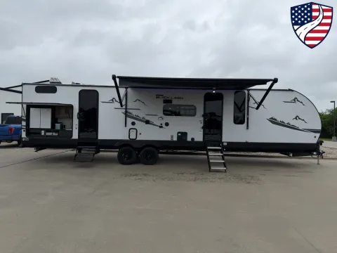 Unknown 2023 Forest River Cherokee 324TSBL for sale in Sulphur Springs, TX