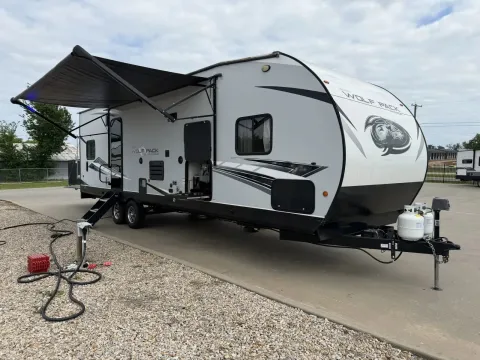 More photos of 2022 Forest River Cherokee Wolf Pack 27PACK10 at Liberty Trail RV - Sulphur Springs, TX