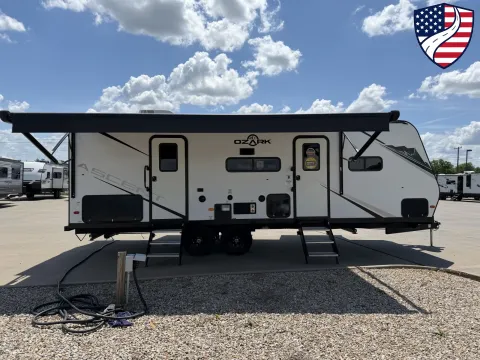 Unknown 2023 Forest River Ozark 2630RBK for sale in Sulphur Springs, TX