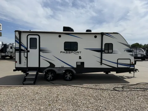 Photos of 2020 Keystone Passport 2210RB for sale in Sulphur Springs, TX at Liberty Trail RV - Sulphur Springs