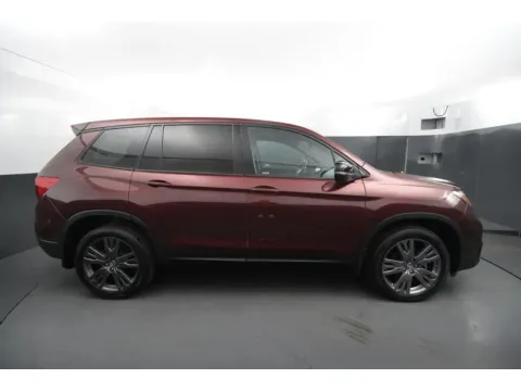 More photos of 2019 Honda Passport EX-L Sport Utility 4D at Crazy Cars Jersey City, NJ
