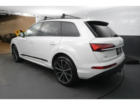 Photos of 2021 Audi Q7 55 TFSI Premium Plus Sport Utility 4D for sale in Jersey City, NJ at Crazy Cars Jersey City