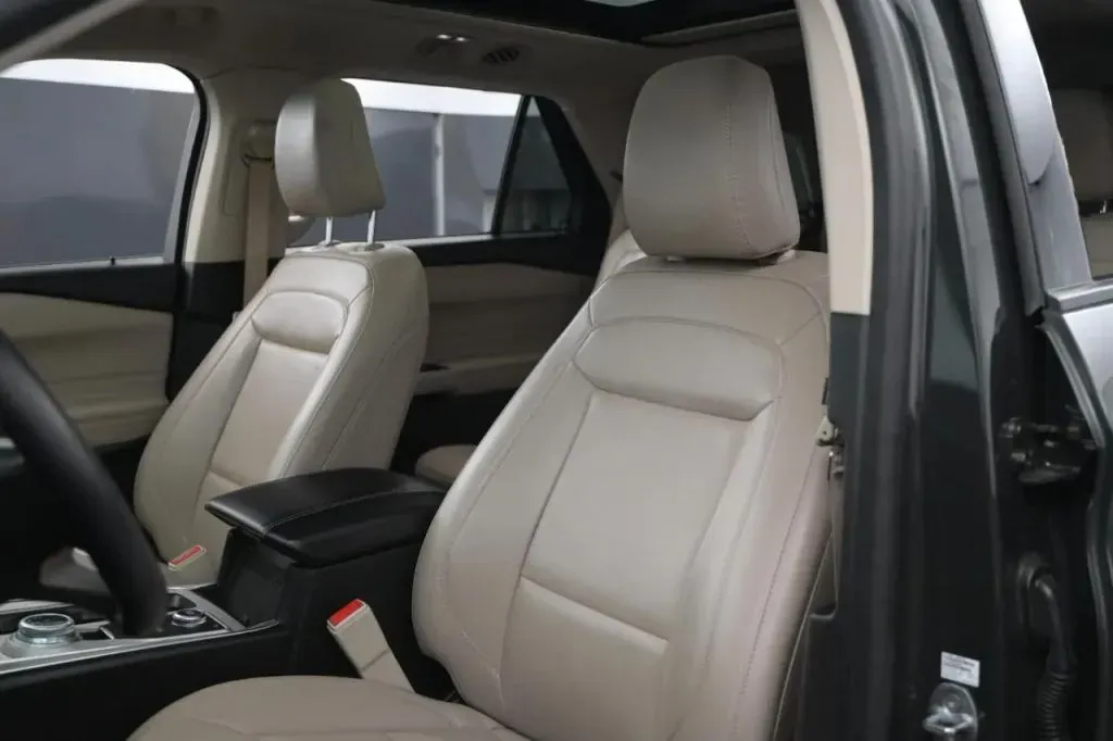 2022 Ford Explorer XLT - Photo 42