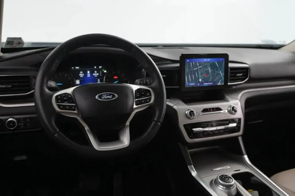 2022 Ford Explorer XLT - Photo 38