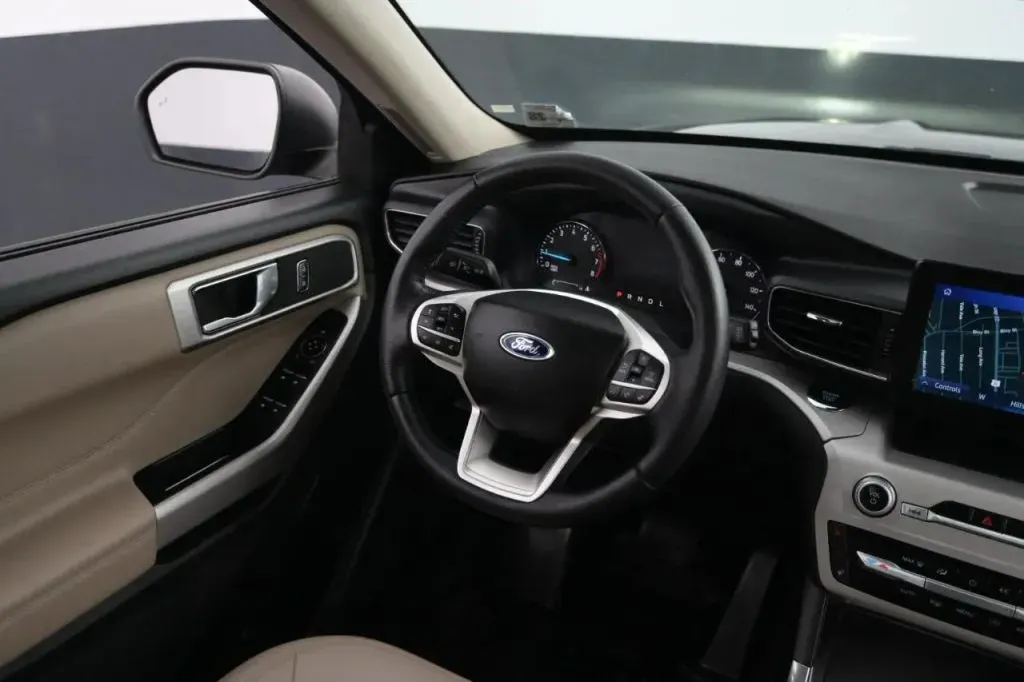 2022 Ford Explorer XLT - Photo 35