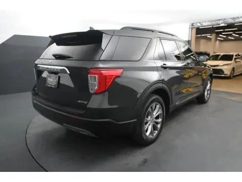 More photos of 2022 Ford Explorer XLT Sport Utility 4D at Crazy Cars Jersey City, NJ