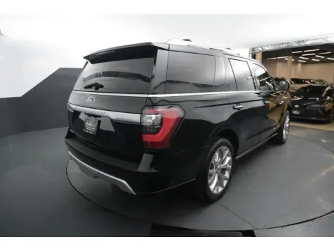 More photos of 2018 Ford Expedition Platinum Sport Utility 4D at Crazy Cars Jersey City, NJ