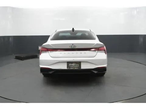 More photos of 2021 Hyundai Elantra SEL Sedan 4D at Crazy Cars Jersey City, NJ