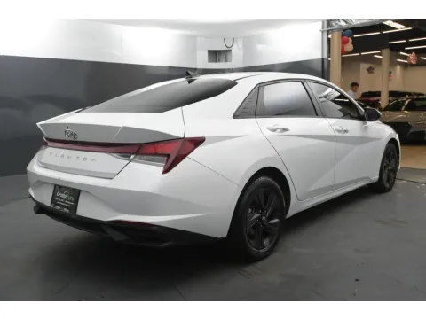 More photos of 2021 Hyundai Elantra SEL Sedan 4D at Crazy Cars Jersey City, NJ