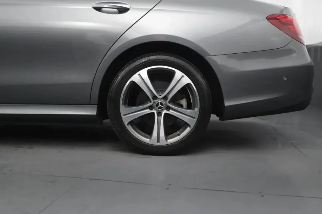 2020 Mercedes-Benz E-Class E350 - Photo 15