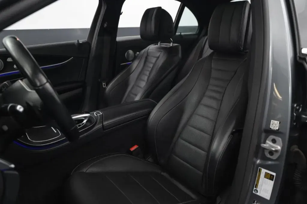 2020 Mercedes-Benz E-Class E350 - Photo 45