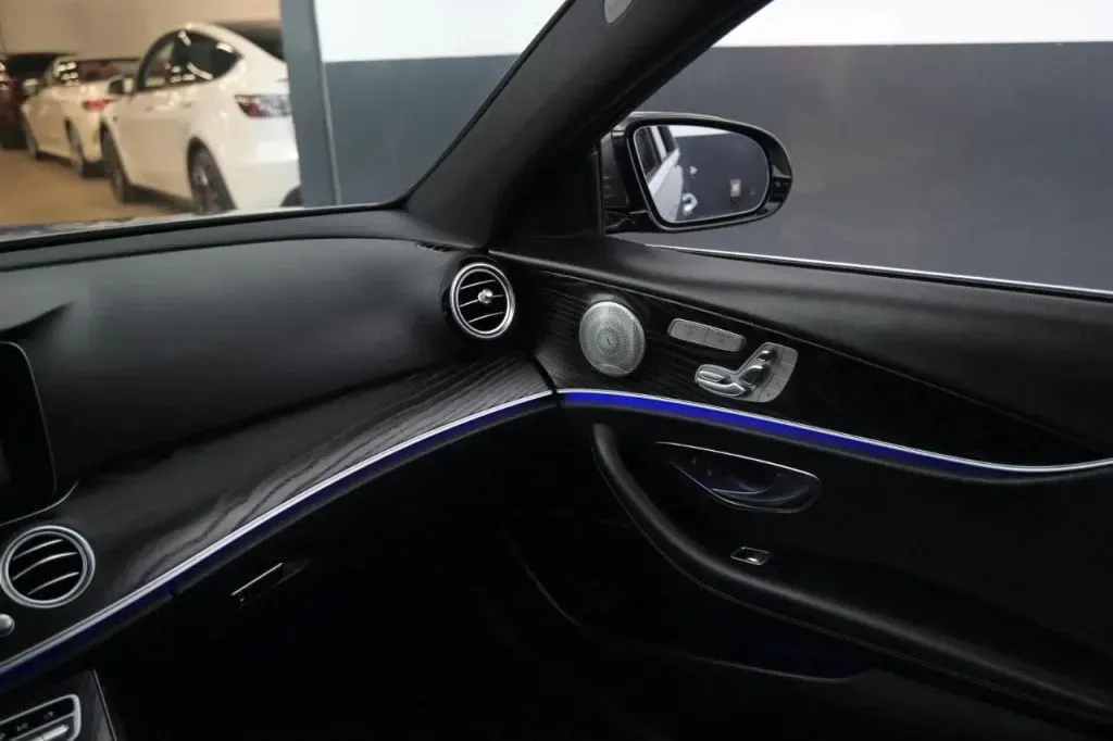 2020 Mercedes-Benz E-Class E350 - Photo 24