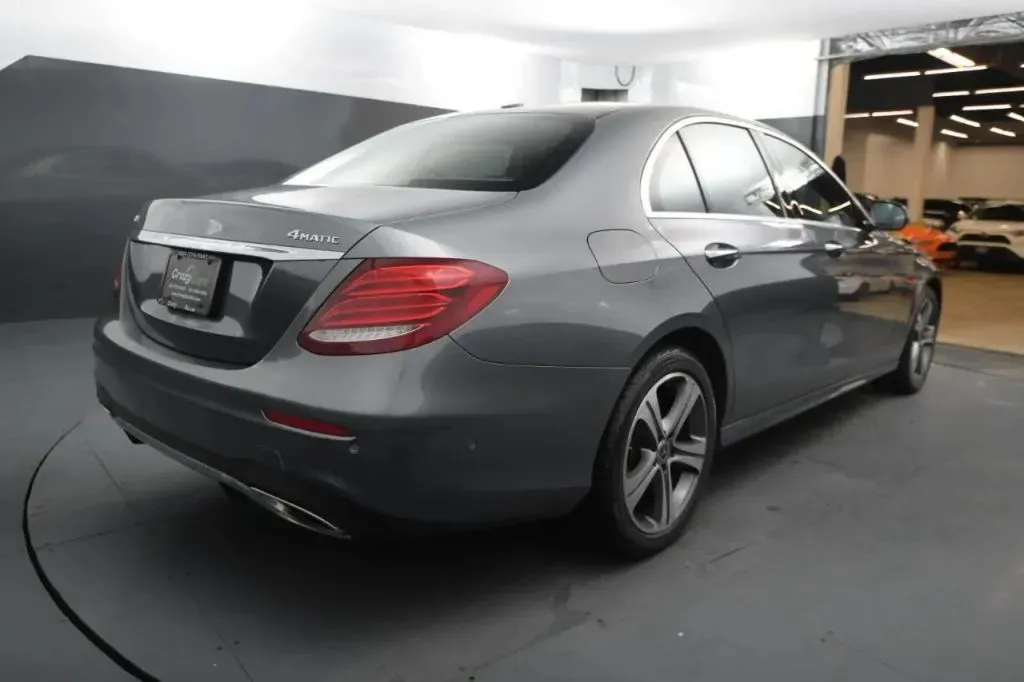 2020 Mercedes-Benz E-Class E350 - Photo 6