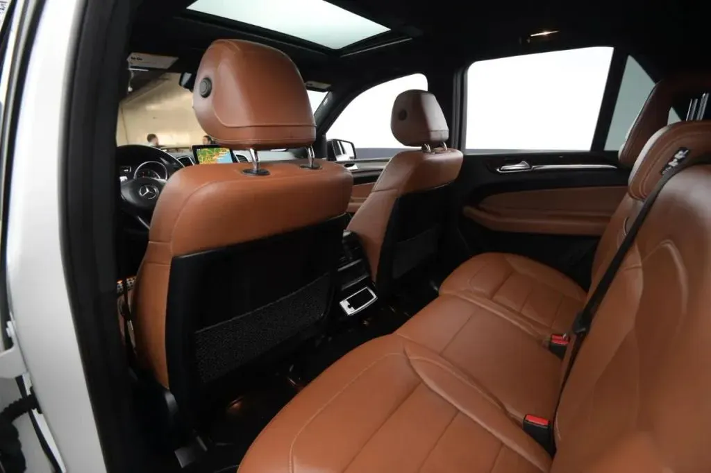 Mercedes-Benz GLE photo 43