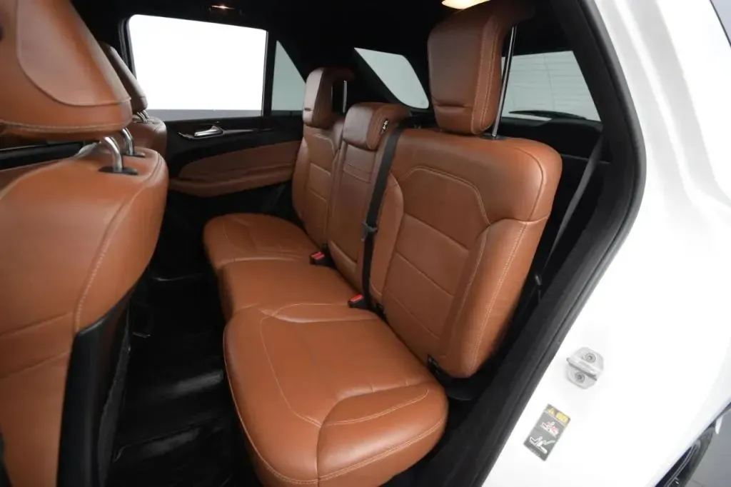 Mercedes-Benz GLE photo 44