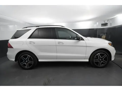 More photos of 2016 Mercedes-Benz GLE 400 4MATIC Sport Utility 4D at Crazy Cars Hillside, NJ