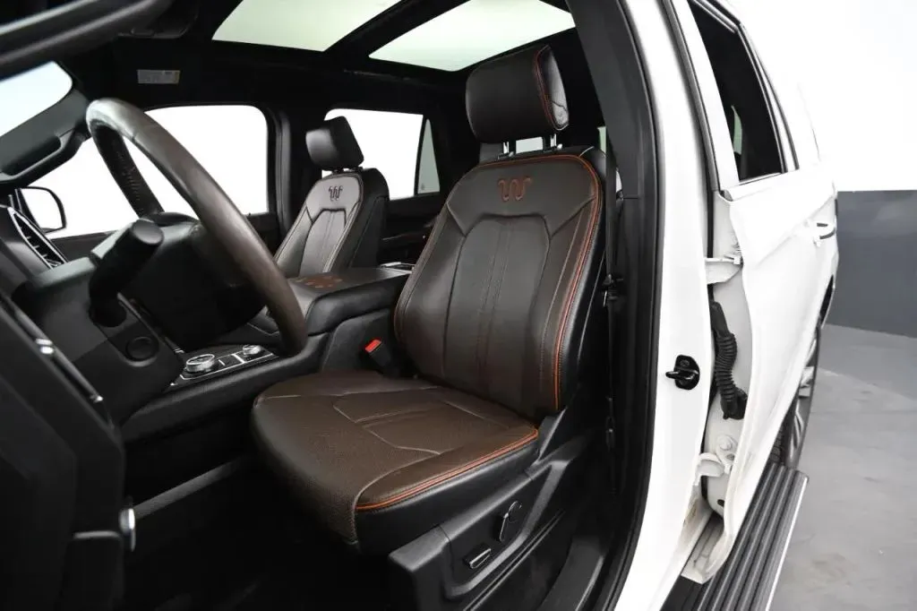 Ford Expedition photo 36