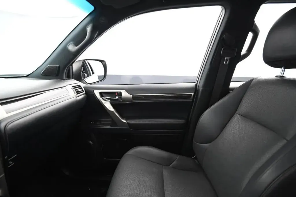 2021 Lexus GX Base - Photo 35