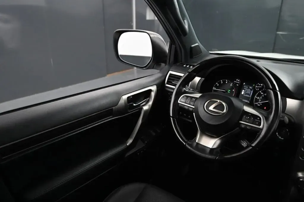 2021 Lexus GX Base - Photo 23