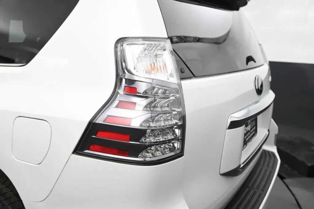2021 Lexus GX Base - Photo 14