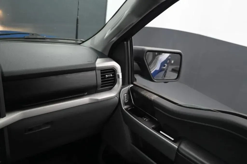 Ford F-150 photo 23