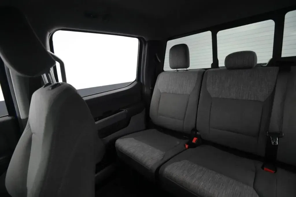 Ford F-150 photo 38