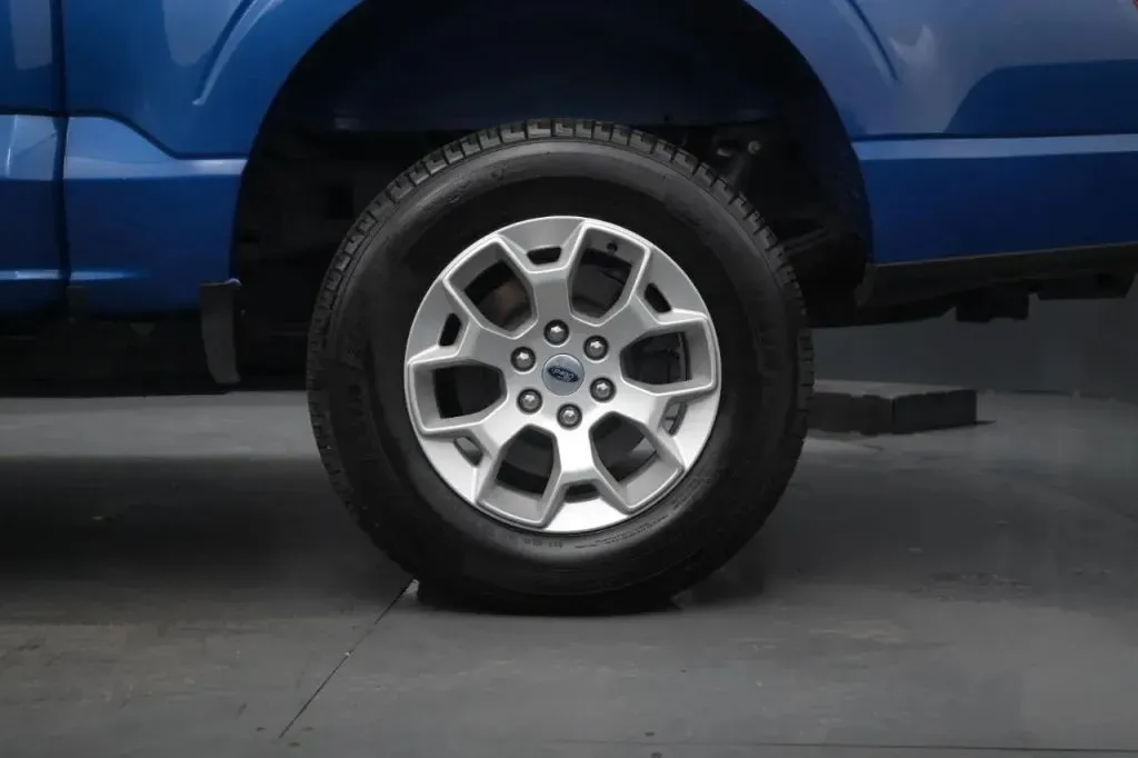 Ford F-150 photo 13