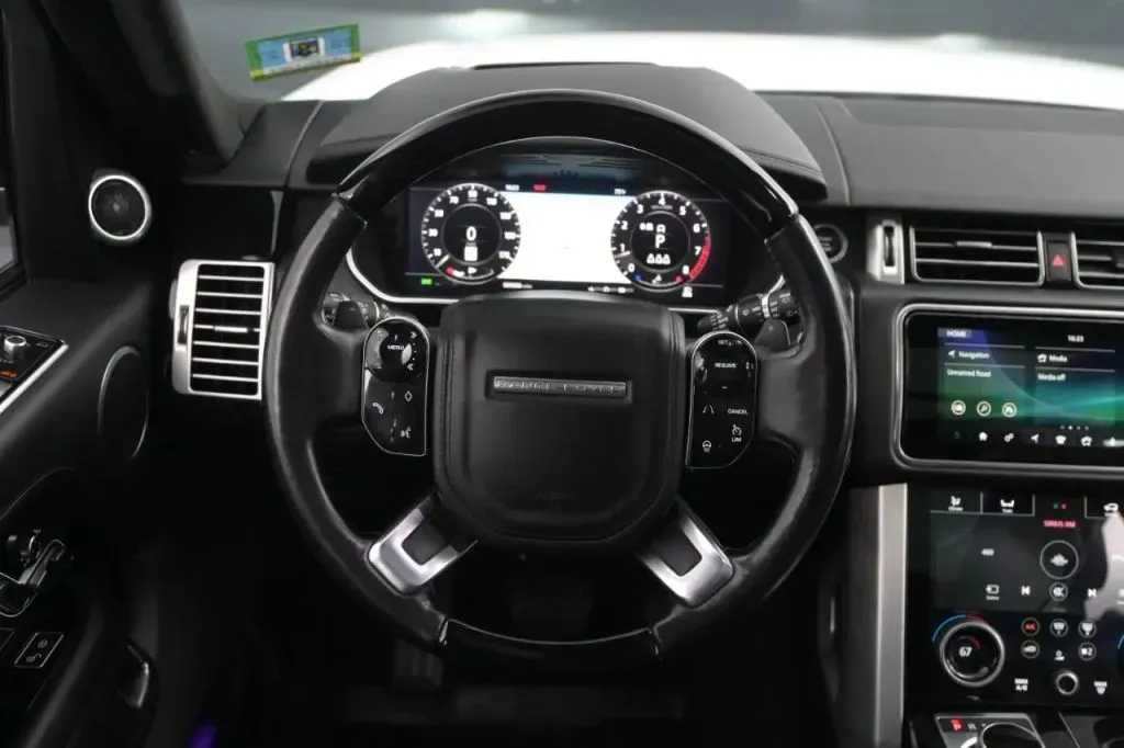 Land Rover Range Rover photo 39