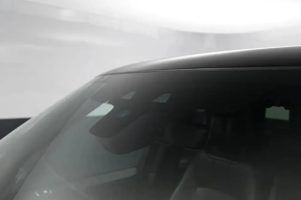 Land Rover Range Rover photo 13
