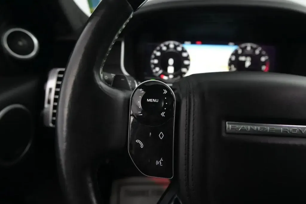 Land Rover Range Rover photo 29