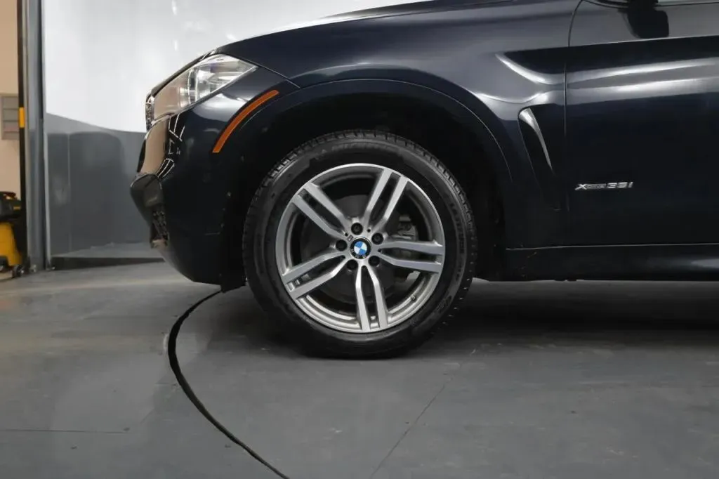 BMW X6 photo 12