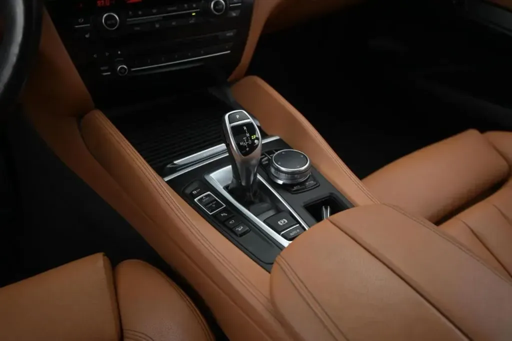 BMW X6 photo 27