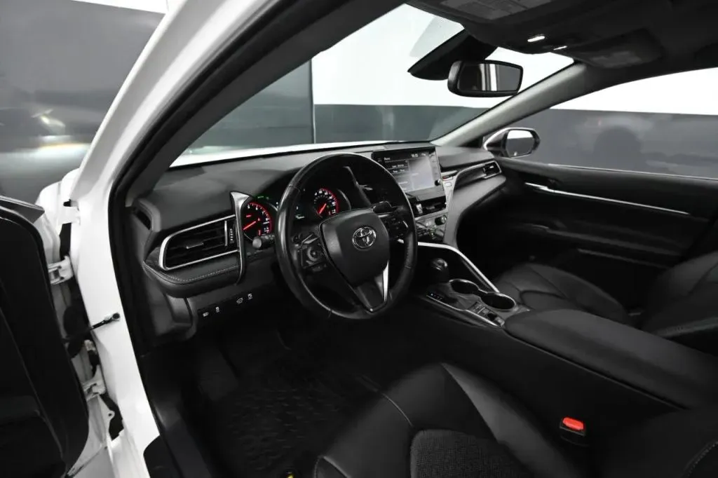 Toyota Camry photo 34