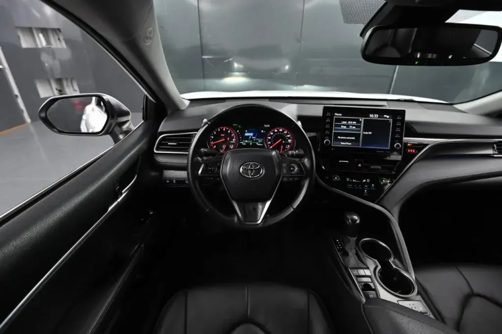 Toyota Camry photo 22