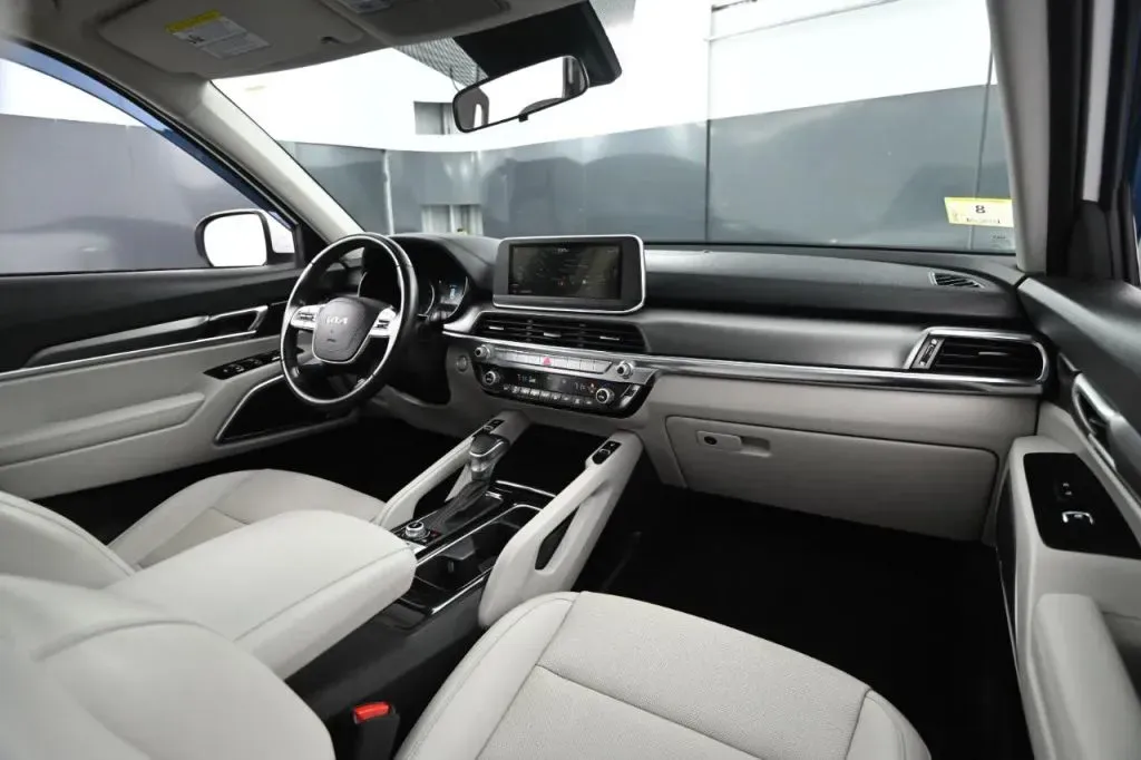 2022 Kia Telluride S - Photo 49