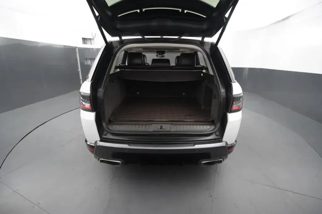 Land Rover Range Rover Sport photo 42
