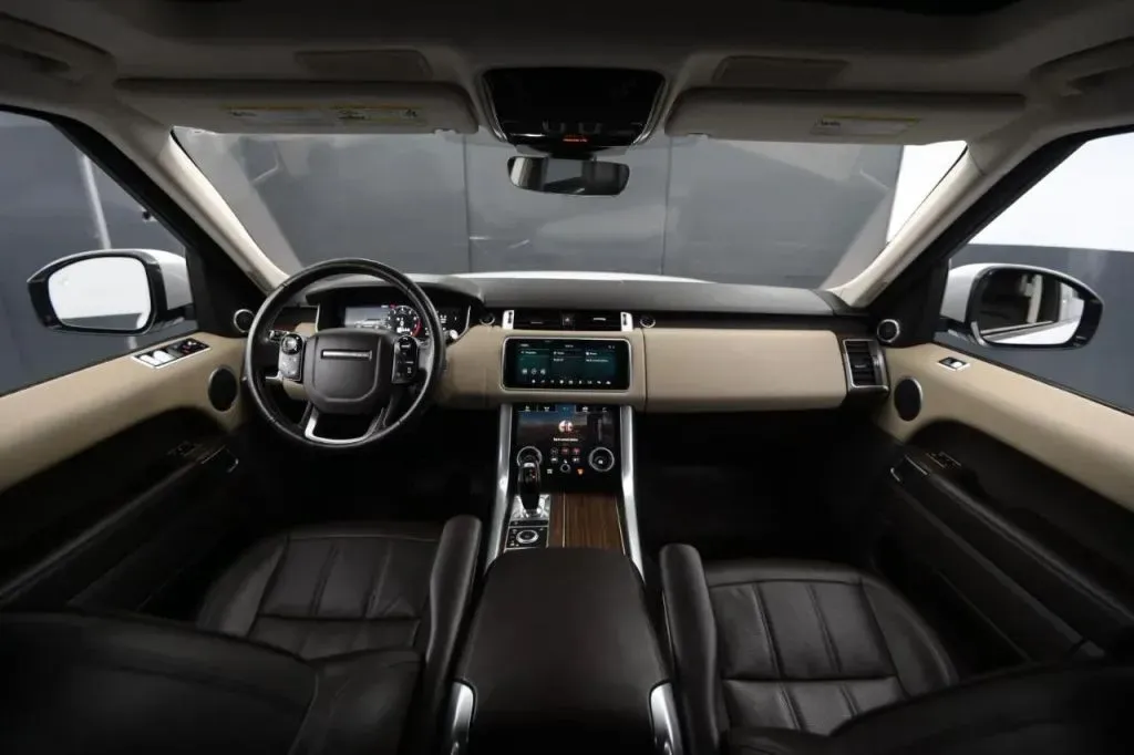 Land Rover Range Rover Sport photo 17