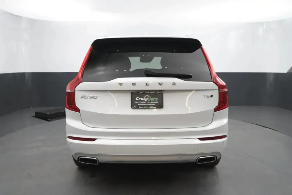 Volvo XC90 photo 3
