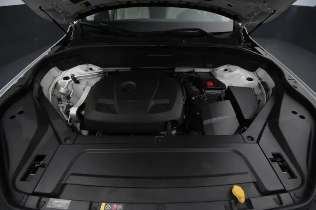 Volvo XC90 photo 19